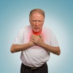 Факторы, влияющие на образование сердечного кашля у пожилых людей